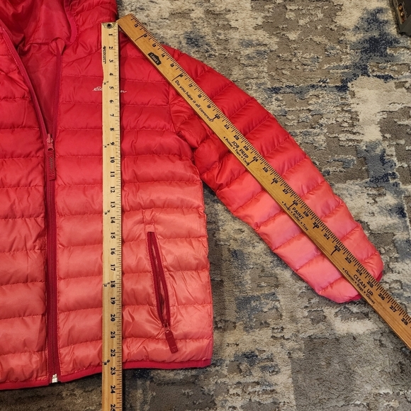Eddie Bauer Reversible Down Puffer Pink Ombre Coat Kids Youth Size L (14/16) - Picture 14 of 16